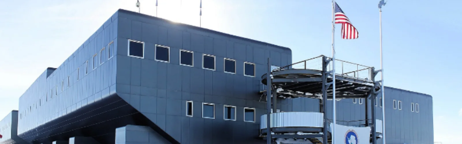 South Pole Growth Chamber